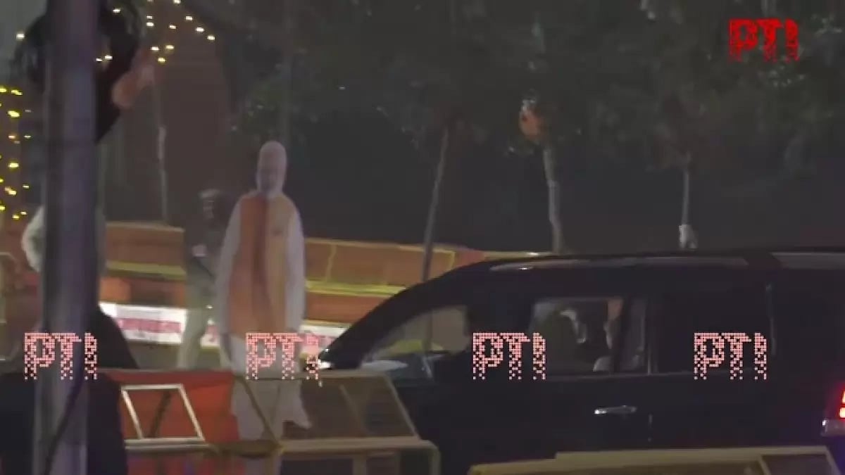 PM Modi arrives at BJP office, Jaipur