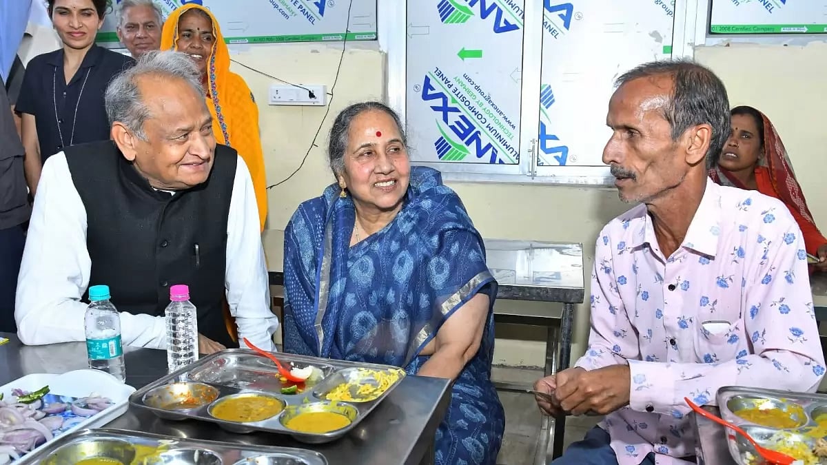 Former Rajasthan Chief Minister Ashok Gehlot has lunch with his wife Sunita Gehlot and congress leaders at Indira Rasoi (public kitchen) in Jaipur.