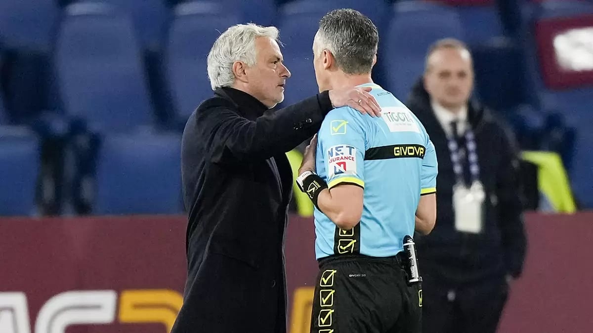 Serie A: AS Roma's head coach Jose Mourinho