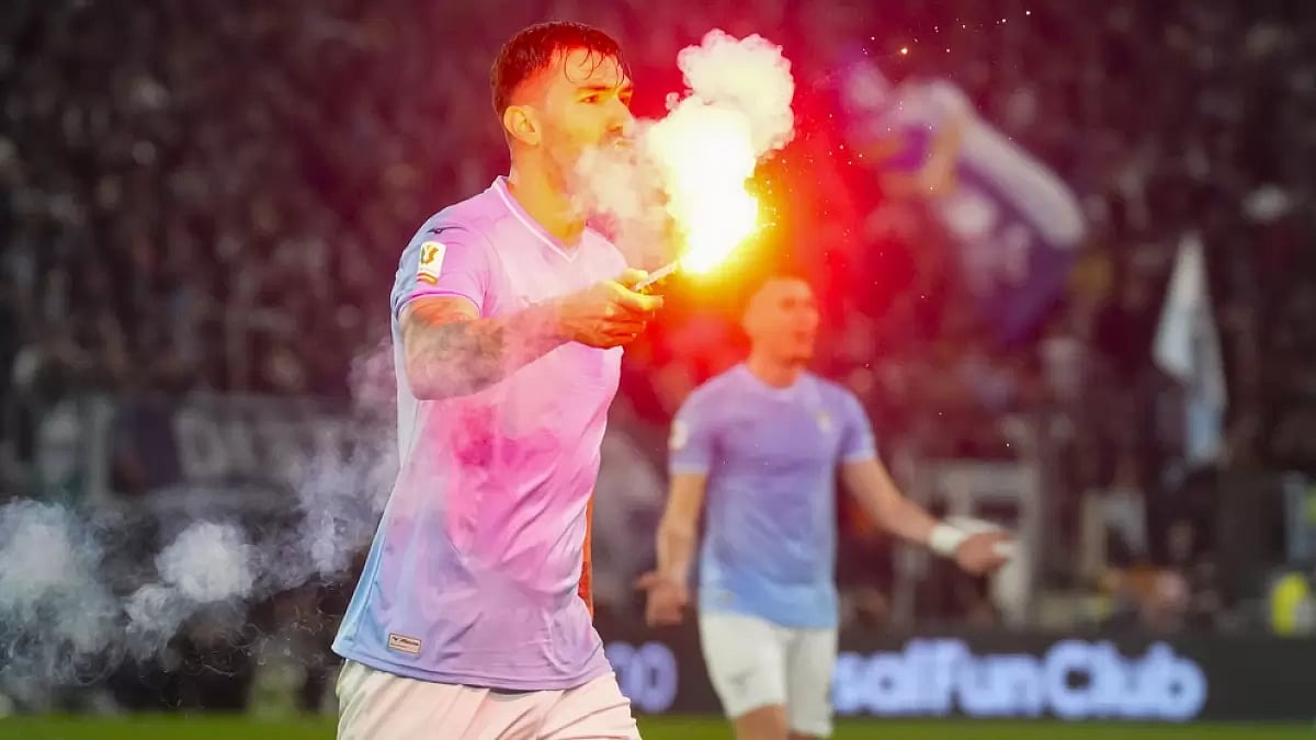 Lazio celebrating the 1-0 win over Roma to reach the semi-finals of the Coppa Italia 2023-24 season.