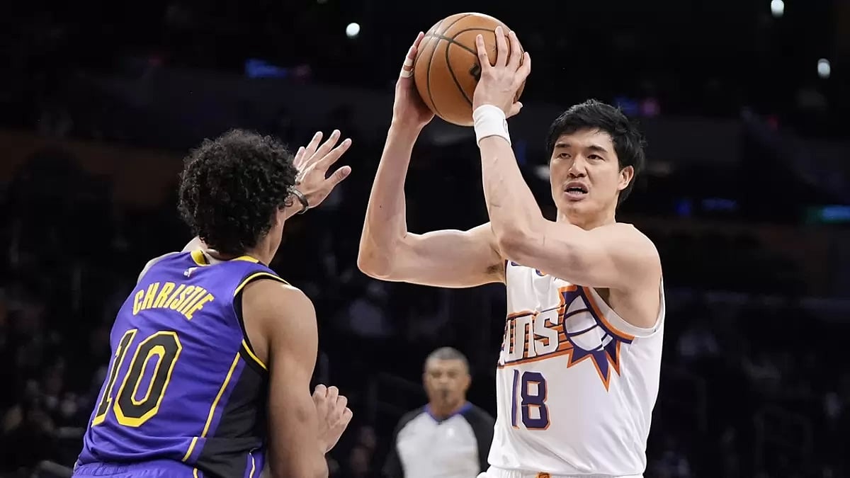 NBA 2023-24: Phoenix Suns vs Los Angeles Lakers 