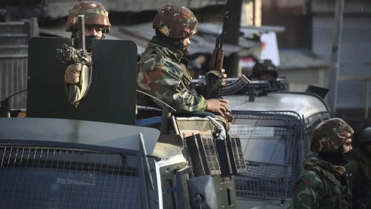 AP : How Biscuits Played Key Role In Srinagar Anti-Terror Operation |