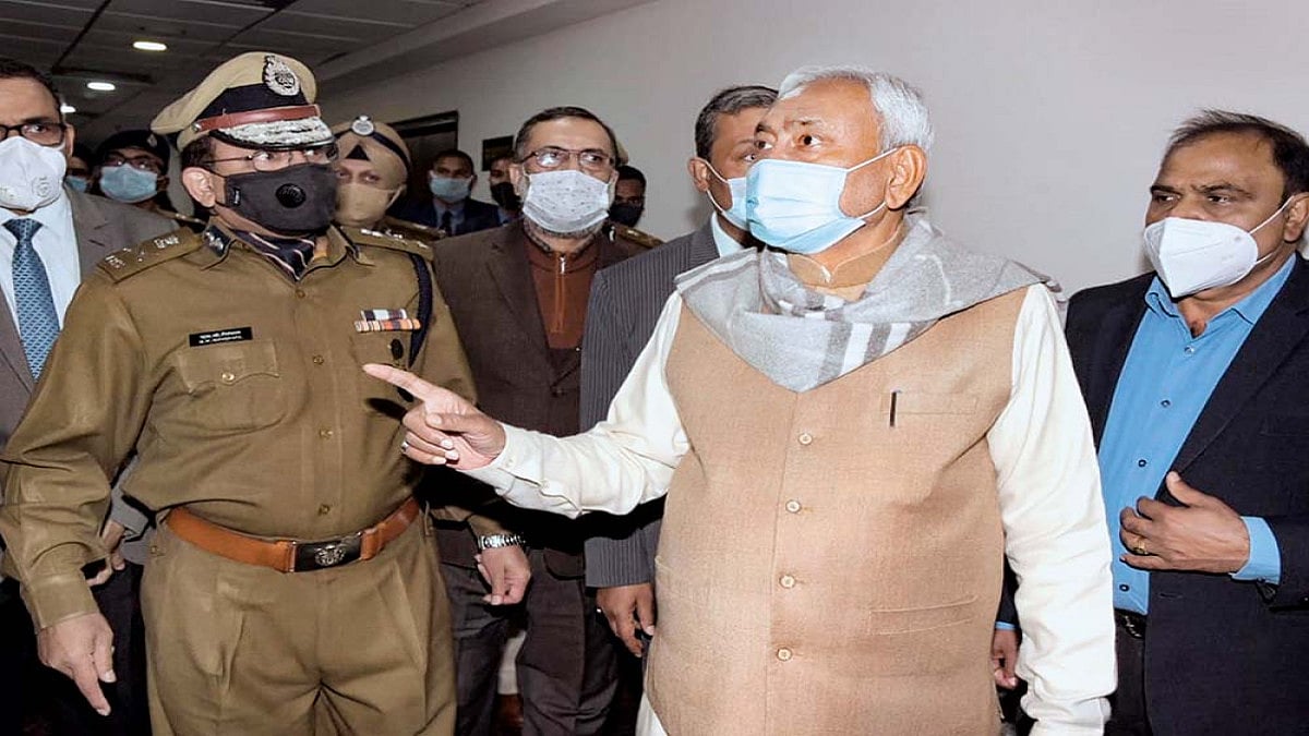 Six-Shooters On The Loose In Patna