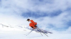 Gulmarg On Lease Leash