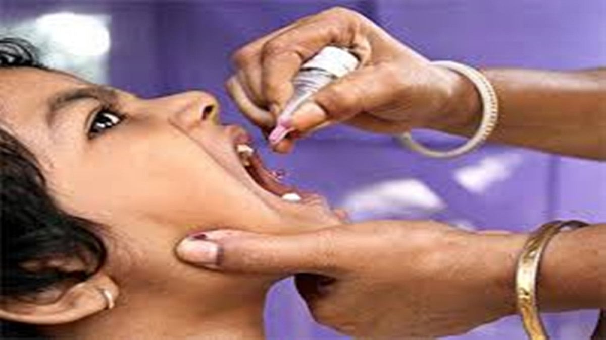  Polio vaccination
