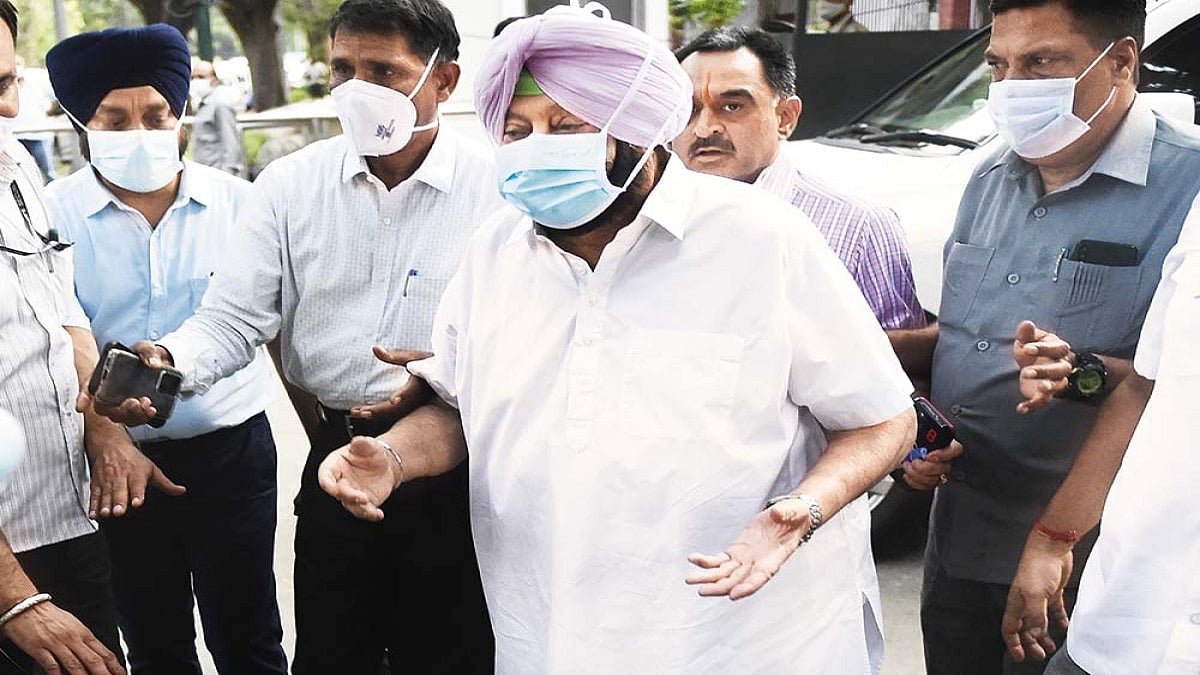 Congress In A Bind As Infighting Threatens To Derail Amarinder’s Re-election Bid In Punjab