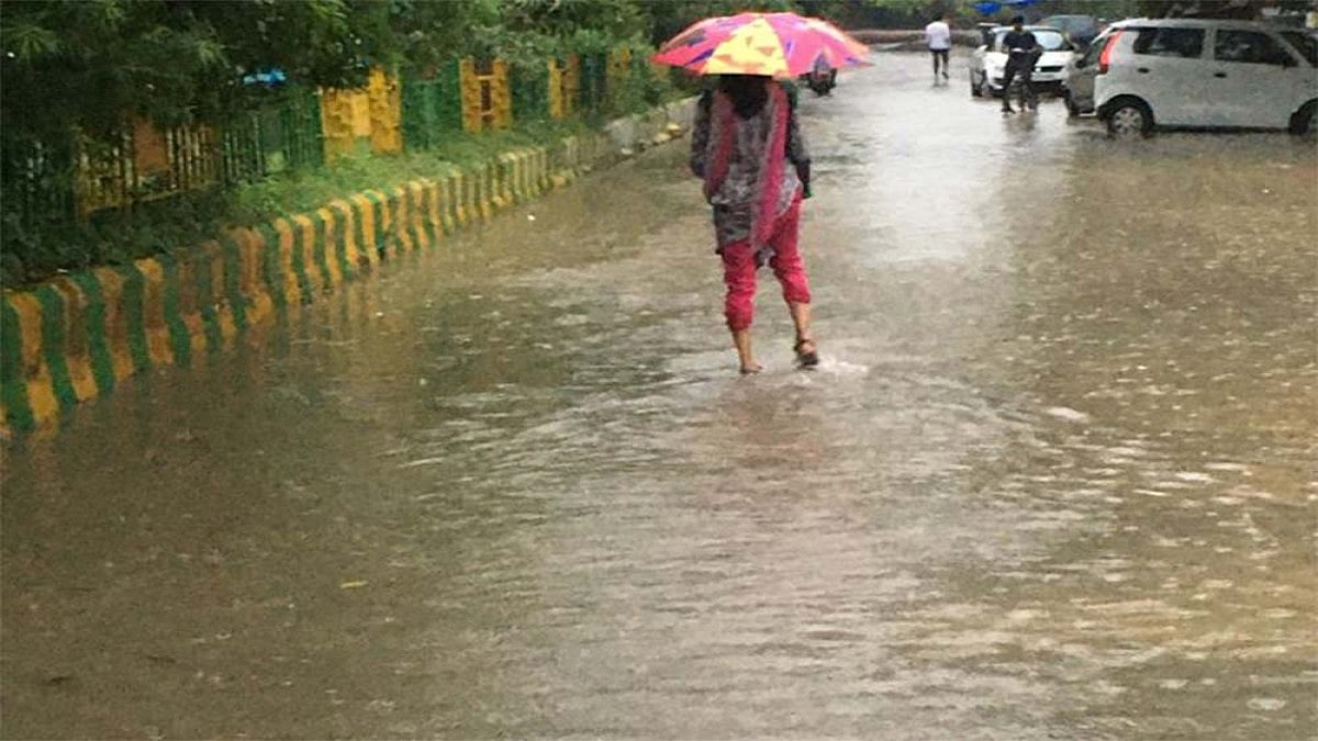 Delhi Traffic Police Cautions Commuters As Rains Lead To Road Blocks