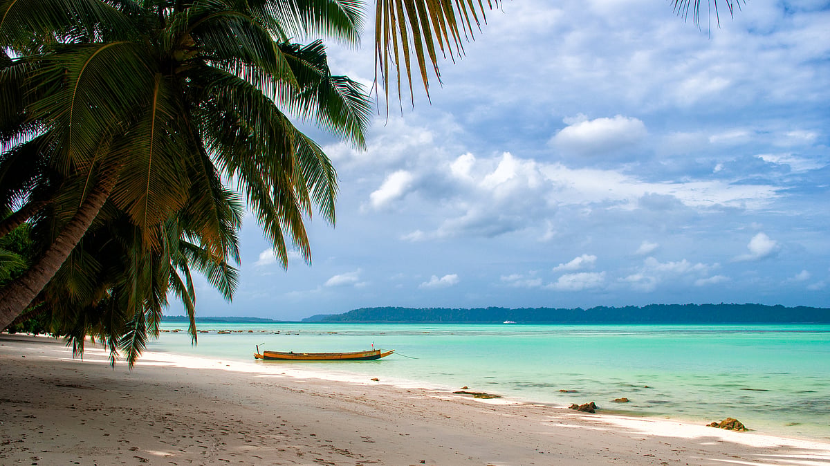Shuttestock : Havelock in the Andaman Islands