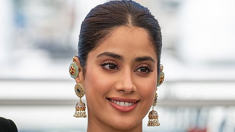 ബോളിവുഡ് നടി ജാ​ൻ​വി ക​പു​ർ