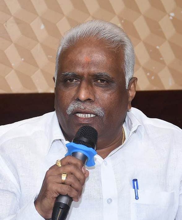 ಕಬ್ಬು ಬೆಳೆಗಾರರ ಹಿತರಕ್ಷಣೆಗೆ ಬದ್ಧ: ಕಡಾಡಿ
