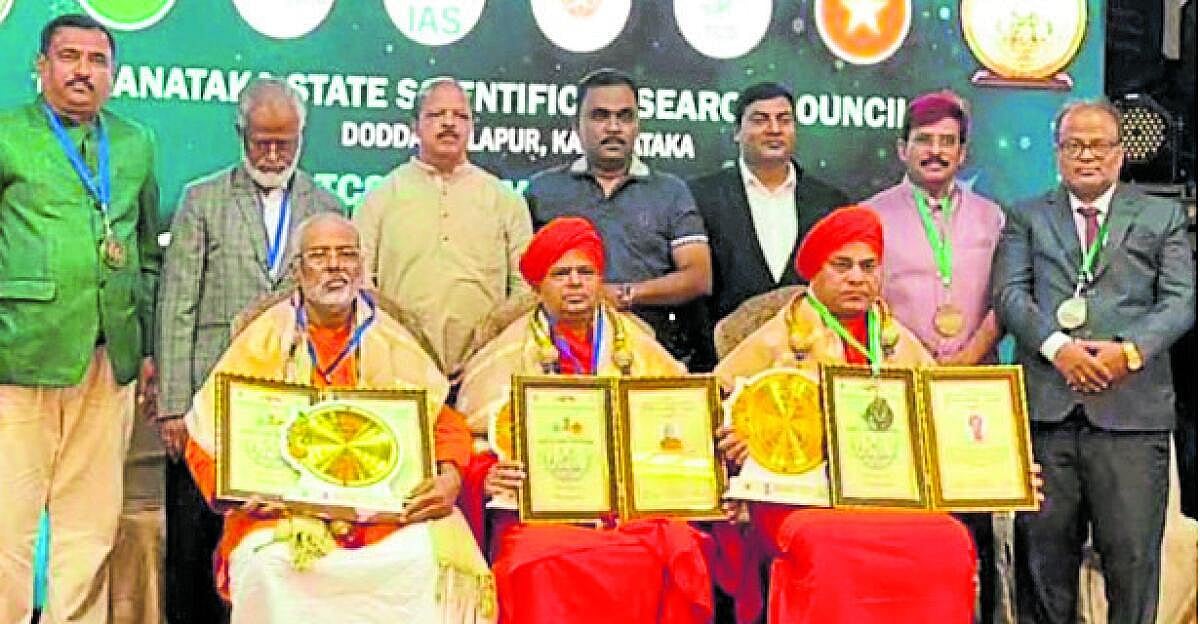 ಖಾಸಾಮಠ ಶ್ರೀಗೆ ಸೈಂಟಿಫಿಕ್ ಫೆಲೋಶಿಪ್