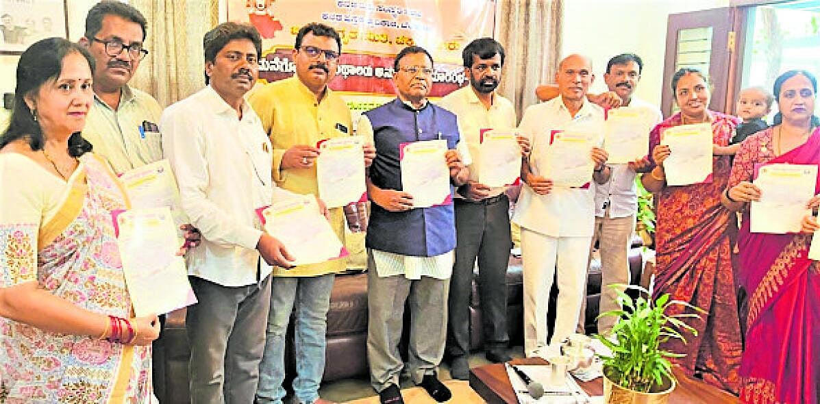 ‘ಪುಸ್ತಕ ಓದು ಮನೆಯ ಸಂಸ್ಕೃತಿಯಾಗಲಿ’