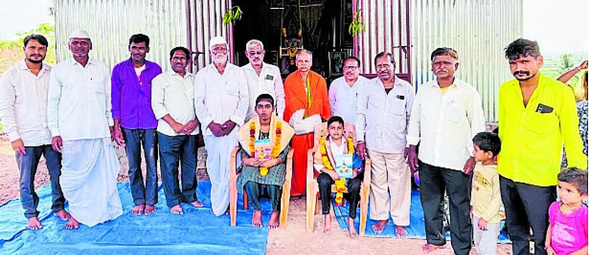 ಶಿಕ್ಷಣದಿಂದ ಬದುಕಿಗೆ ಅರ್ಥ: ಕಂಬಾರ