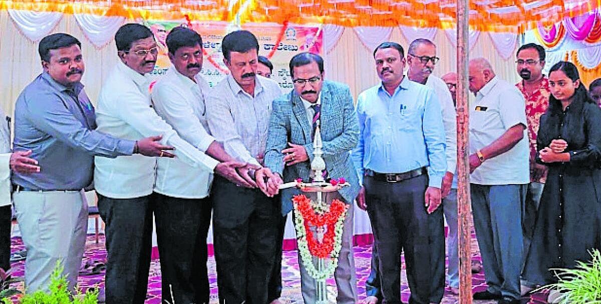 ‘ಗಾಂಜಾ ಸೇವನೆ: ಮಕ್ಕಳ ಮೇಲೆ ನಿಗಾ ಇರಲಿ’