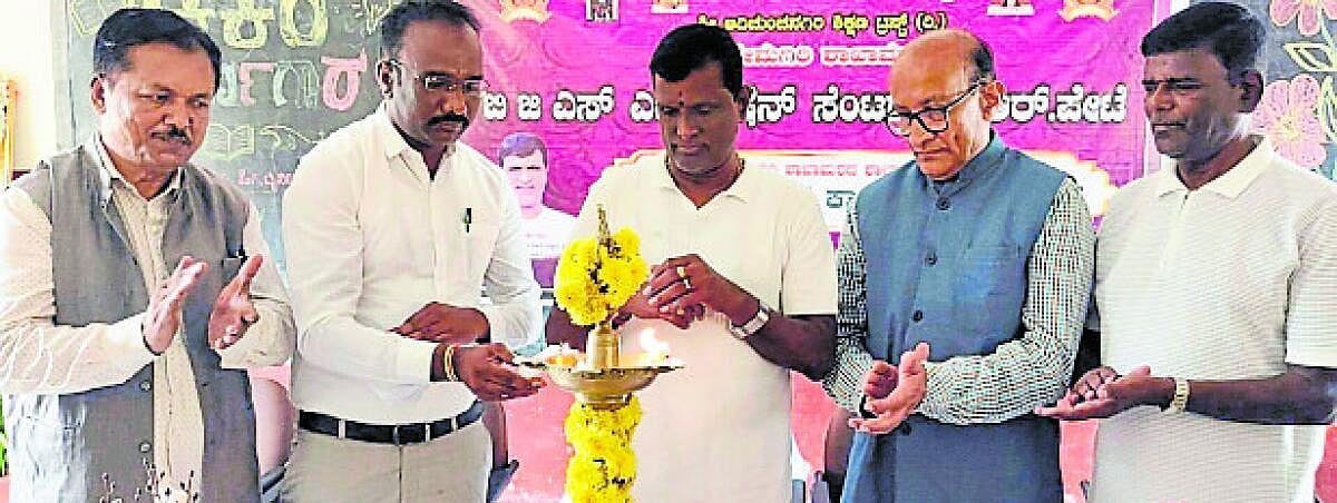 ‘ಶಿಕ್ಷಕರು ಕೌಶಲದೊಂದಿಗೆ ಬೋಧಿಸಿ’