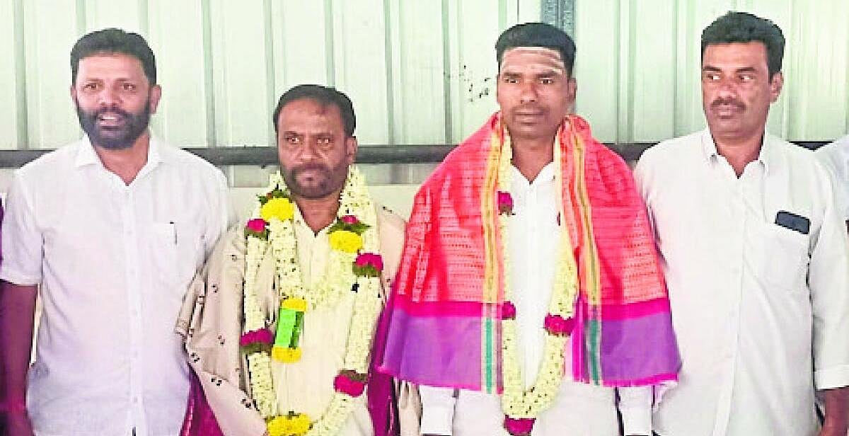 ಮಲ್ಲಂದೂರು ಕೃಷಿ ಪತ್ತಿನ ಸಂಘದ ಅಧ್ಯಕ್ಷರಾಗಿ ಮಂಜುನಾಥ್ ಆಯ್ಕೆ