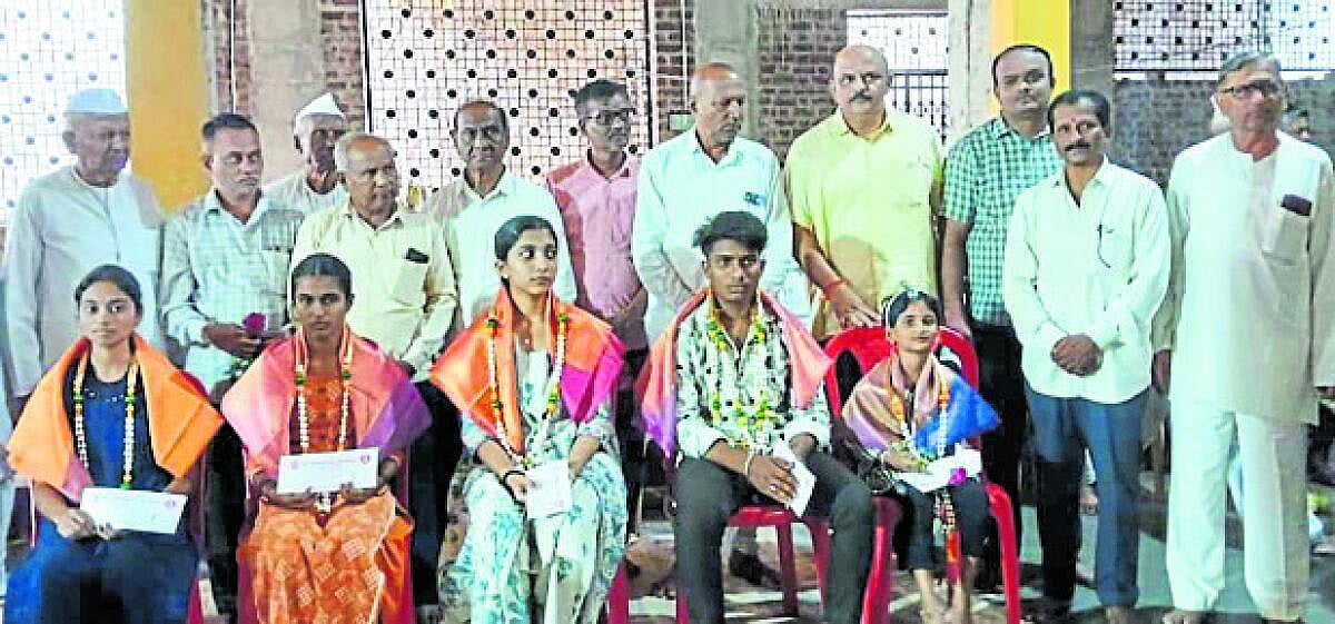 ಶಿಕ್ಷಣದೊಂದಿಗೆ ಶಿಸ್ತು, ಗುರಿ ಸಾಧನೆ ಅಗತ್ಯ