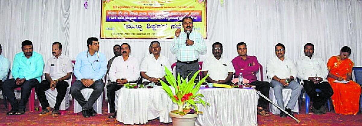 ಶಾಲಾ ಪ್ರಾರಂಭಕ್ಕೂ ಮುನ್ನ ಸ್ವಚ್ಛತೆಗೆ ಕ್ರಮವಹಿಸಲು ಸಲಹೆ