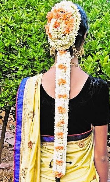 ಹಡಗಲಿ ಮಲ್ಲಿಗೆ ಹೊರಟೆ ನೀ ಎಲ್ಲಿಗೆ?