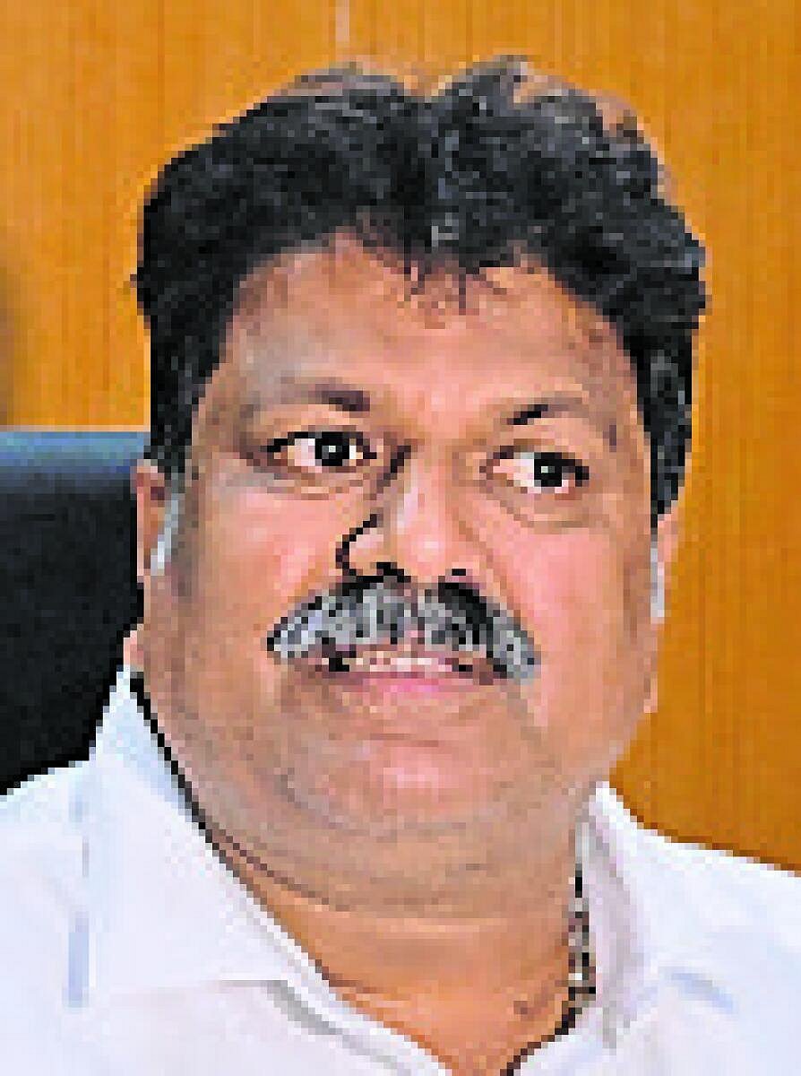 ಮುಖ್ಯಮಂತ್ರಿಯಾಗಿ ಡಿ.ಕೆ. ಶಿವಕುಮಾರ್: ಮಂಕಾಳ ವೈದ್ಯರಿಂದ ವಿಶೇಷ ಪೂಜೆ