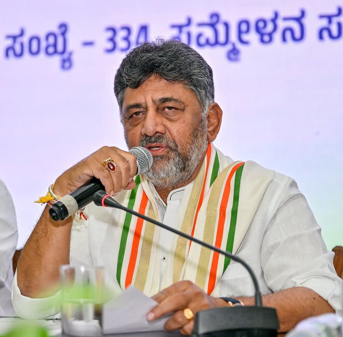 ಡಿ.ಕೆ.ಶಿವಕುಮಾರ್ ಪ್ರಮಾಣವಚನ: ರಾಜ್ಯದ 230 ಬಸ್ ನಿಲ್ದಾಣಗಳಲ್ಲಿ ನೇರ ಪ್ರಸಾರ