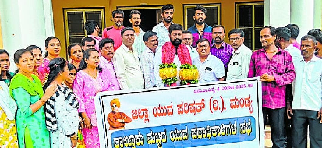 ರಾಜಕಾರಣಿಗಳ ಸ್ವಾರ್ಥಕ್ಕೆ ಯುವ ಶಕ್ತಿ ನಾಶ: ಕೋ.ಪು.ಗುಣಶೇಖರ್