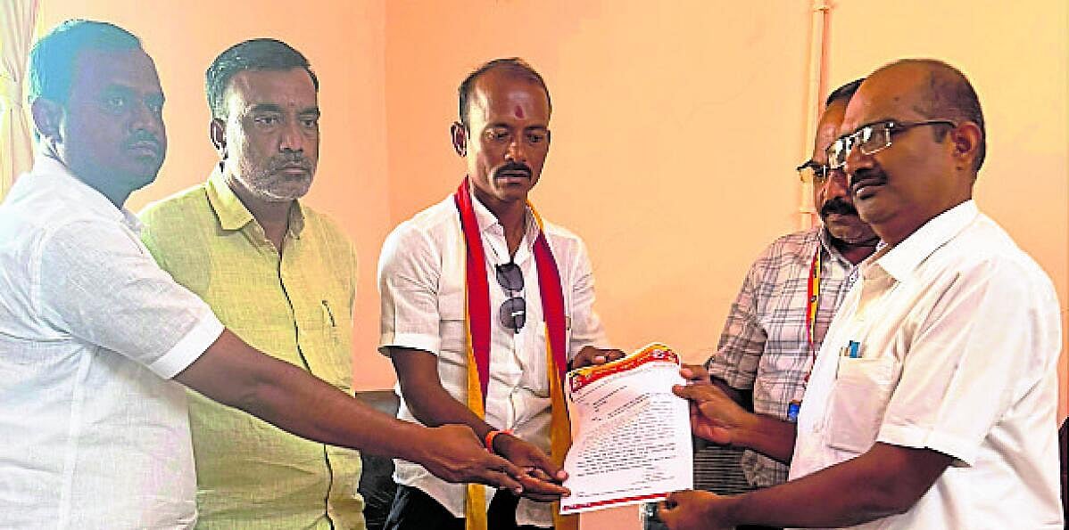 ವೈದ್ಯಾಧಿಕಾರಿ ವಿರುದ್ಧ ಲಂಚದ ಆರೋಪ: ತನಿಖೆ