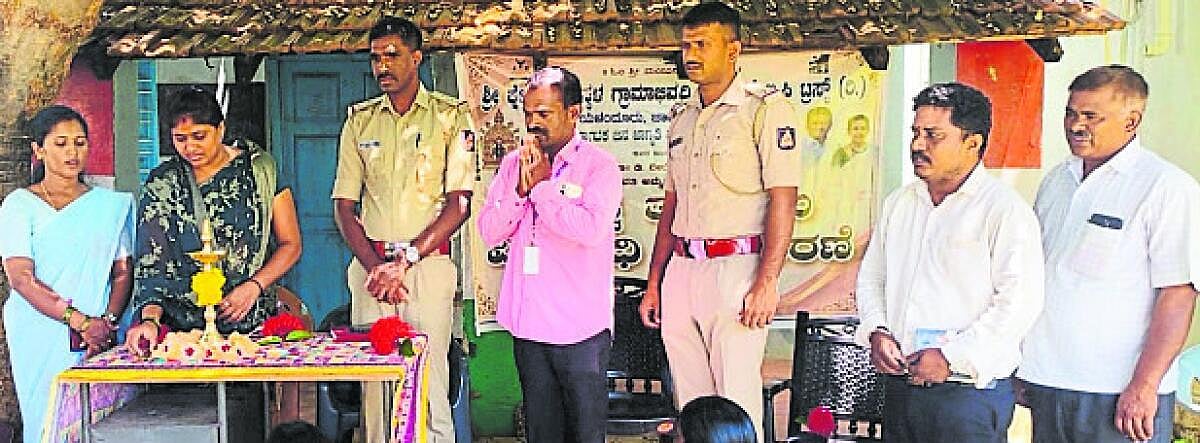 ತಂಬಾಕು ಸೇವನೆಯಿಂದ ದೂರವಿರಿ: ಪಿಎಸ್ಐ ಮೋಹನ್ ಕುಮಾರ್
