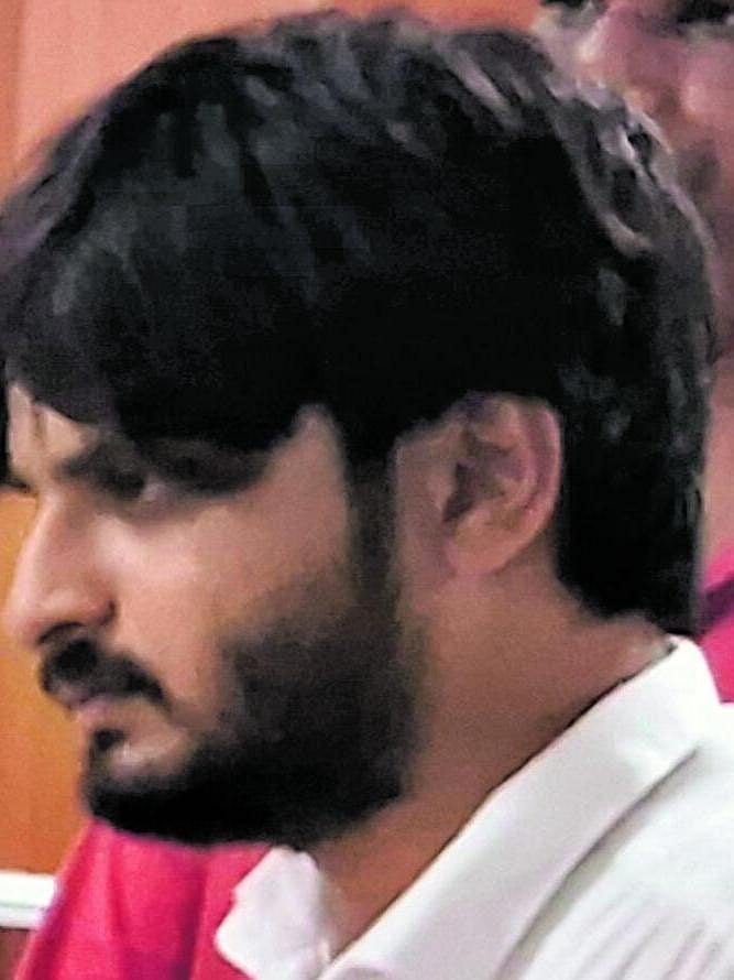 ನಗರಸಭೆಯಲ್ಲಿ ಇ–ಸ್ವತ್ತು ಮಾಡಿಕೊಡಲು ಲಂಚಕ್ಕೆ ಬೇಡಿಕೆ: ಮೂವರು ವಶಕ್ಕೆ