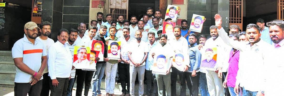 ನಂಜನಗೂಡು ಶಾಸಕ ದರ್ಶನ್ಗೆ ಸಚಿವ ಸ್ಥಾನಕ್ಕೆ ಕಾರ್ಯಕರ್ತರ ಆಗ್ರಹ