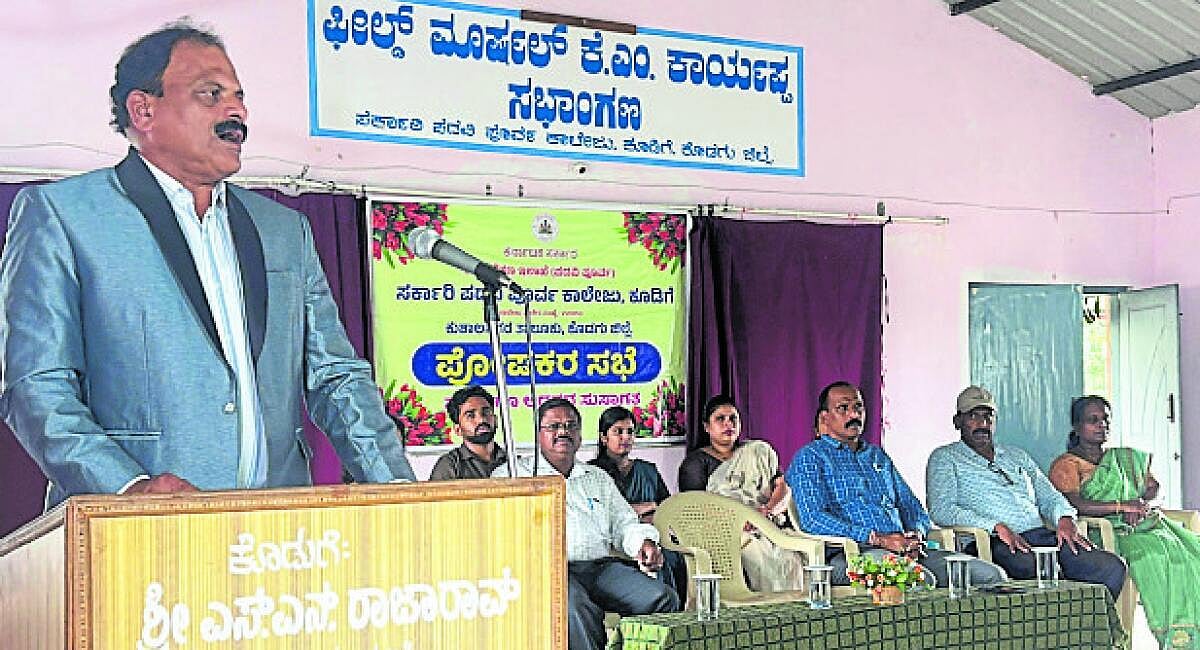 ವಿದ್ಯಾರ್ಥಿಗಳ ಪ್ರಗತಿಗೆ ಪೋಷಕರ ಸಹಕಾರ ಅಗತ್ಯ: ಹಂಡ್ರಂಗಿ ನಾಗರಾಜು