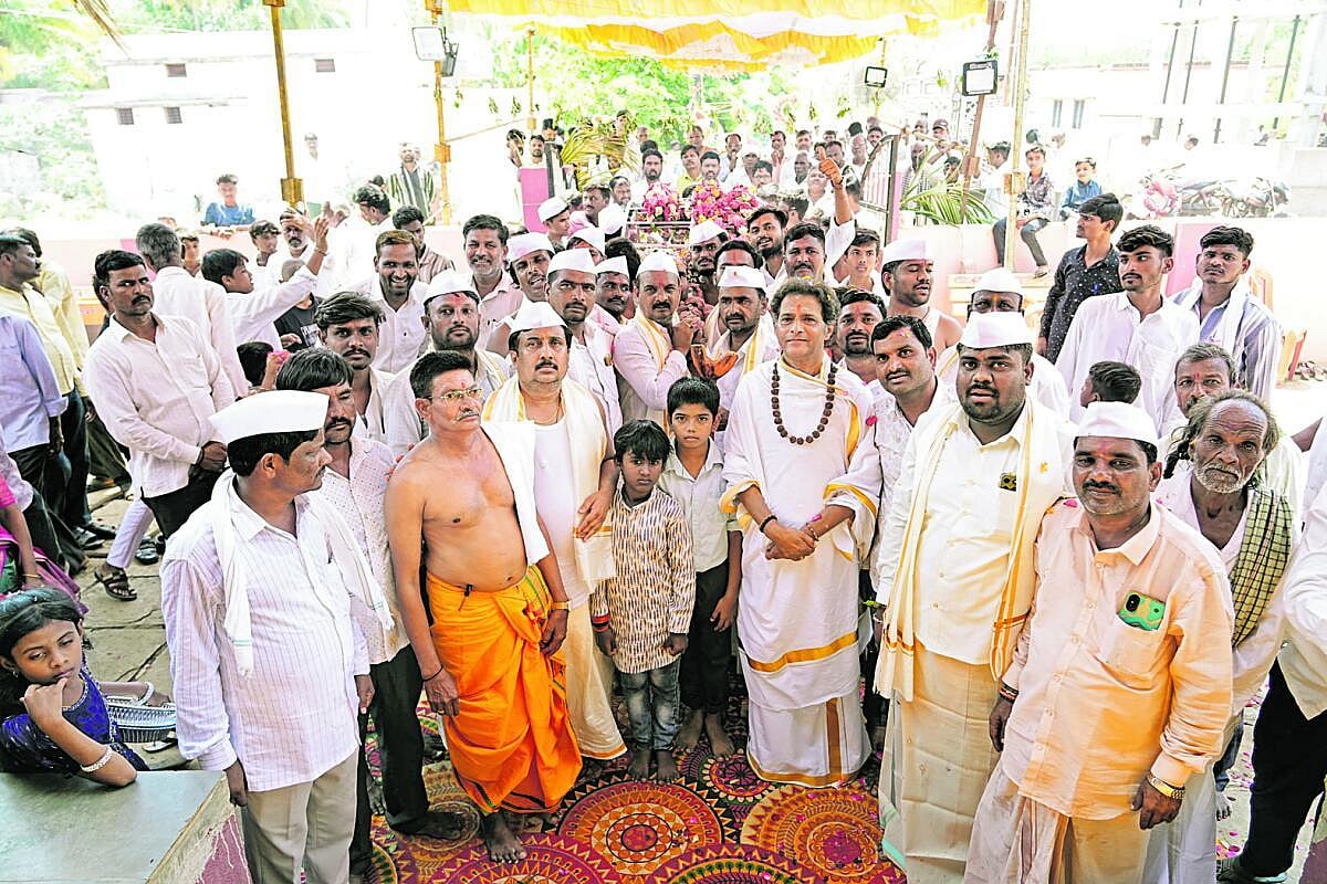 ಡಾಕುಳಗಿ: ಸಂಭ್ರಮದ ಪಲ್ಲಕ್ಕಿ ಉತ್ಸವ