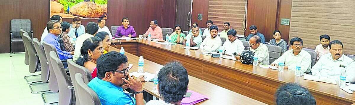 ಬಾಲಕಾರ್ಮಿಕ ಪದ್ಧತಿ: ಕಠಿಣ ಕ್ರಮಕ್ಕೆ ಜಿಲ್ಲಾಧಿಕಾರಿ ನಾಗೇಂದ್ರ ಪ್ರಸಾದ್ ಸೂಚನೆ