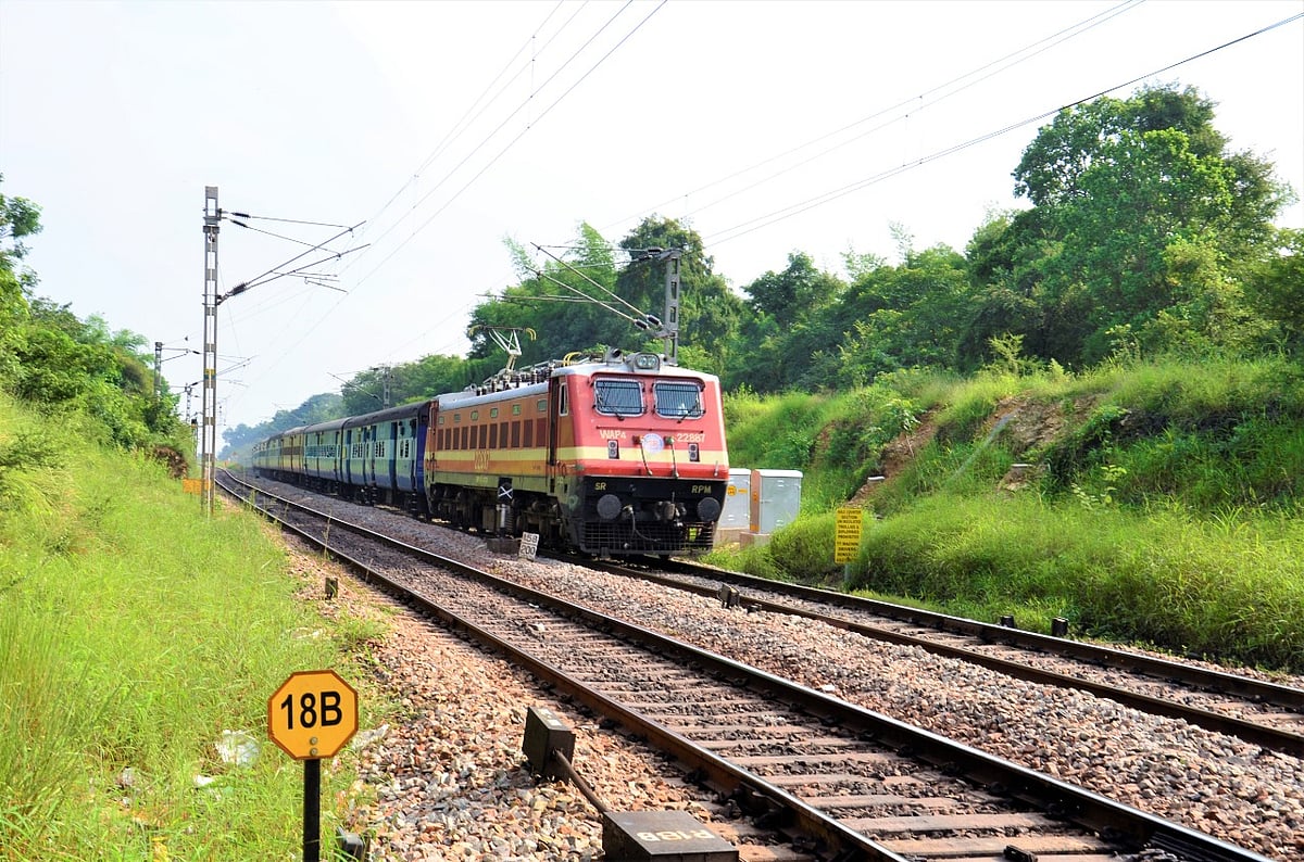 ರೈಲ್ವೆ ಅಪಘಾತ ಶೇ 88ರಷ್ಟು ಇಳಿಕೆ: ಮೋದಿ ಸರ್ಕಾರ ಕೈಗೊಂಡ ಸುಧಾರಣಾ ಕ್ರಮಗಳಿವು...