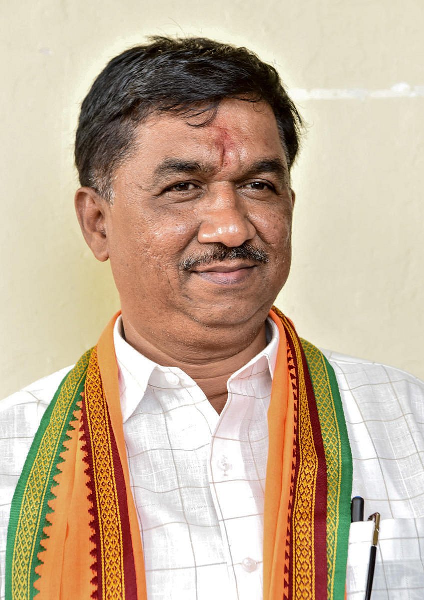 ಕಾಯಕ ಸಮುದಾಯಗಳ ಒಕ್ಕೂಟದಿಂದ ರಘುಗೆ ಅಭಿನಂದನೆ ಜುಲೈ 11ರಂದು: ಮೈ.ನಾ. ಲೋಕೇಶ್