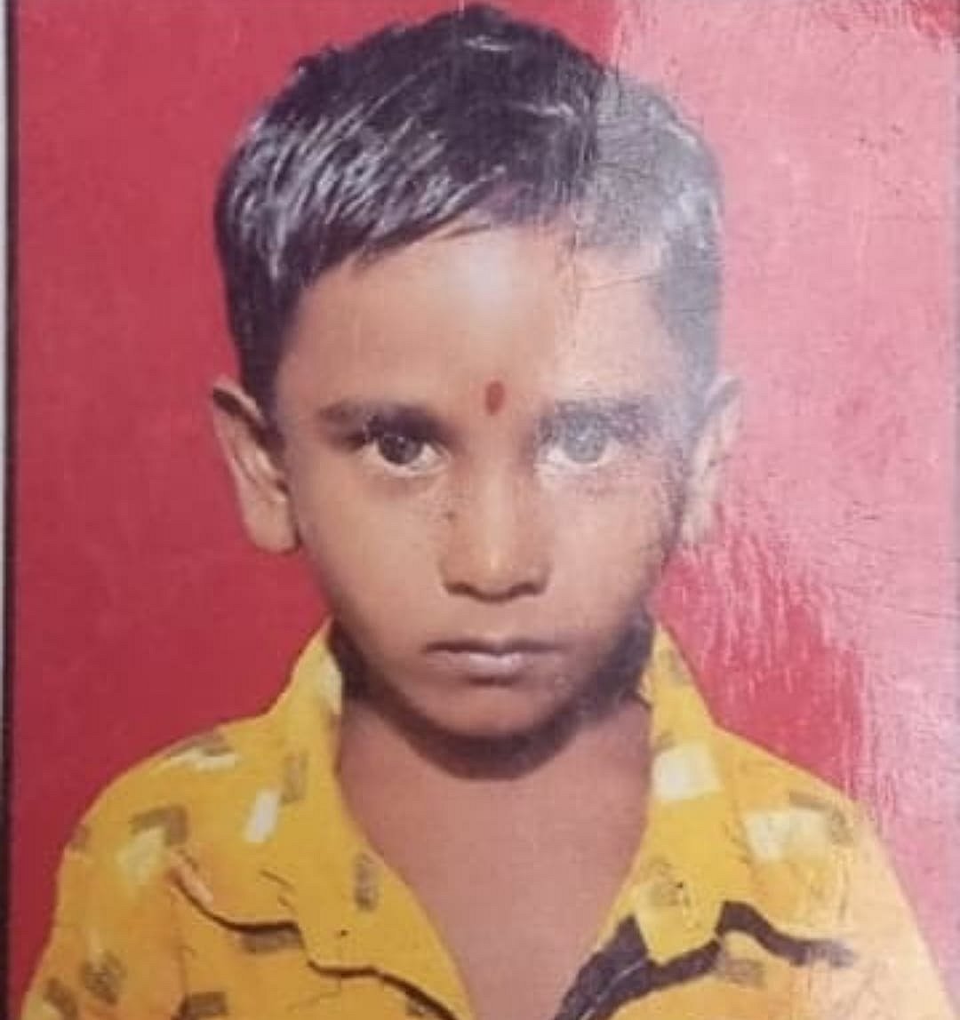 ಚಿಂಚೋಳಿ: ಶಾಲಾ ವಾಹನ ಡಿಕ್ಕಿ; ಬಾಲಕ ಸಾವು