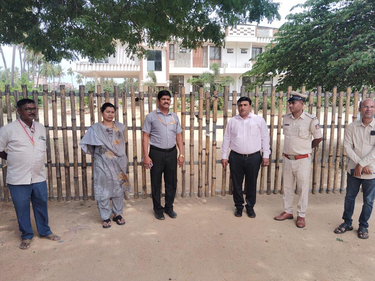 ಕೊಪ್ಪಳ: ನಿಯಮಗಳ ಉಲ್ಲಂಘನೆ; ಒಂಬತ್ತು ರೆಸಾರ್ಟ್‌ಗಳನ್ನು ಮುಚ್ಚಲು ಆದೇಶ
