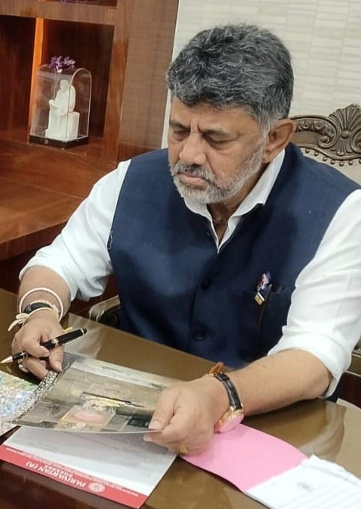 ಬೆಳಗಾವಿ | CM ಡಿ.ಕೆ.ಶಿವಕುಮಾರ್ ಪ್ರವಾಸ ವೇಳೆ ಕರ್ತವ್ಯಲೋಪ: ಡಿಎಚ್‌ಒಗೆ ನೋಟಿಸ್‌