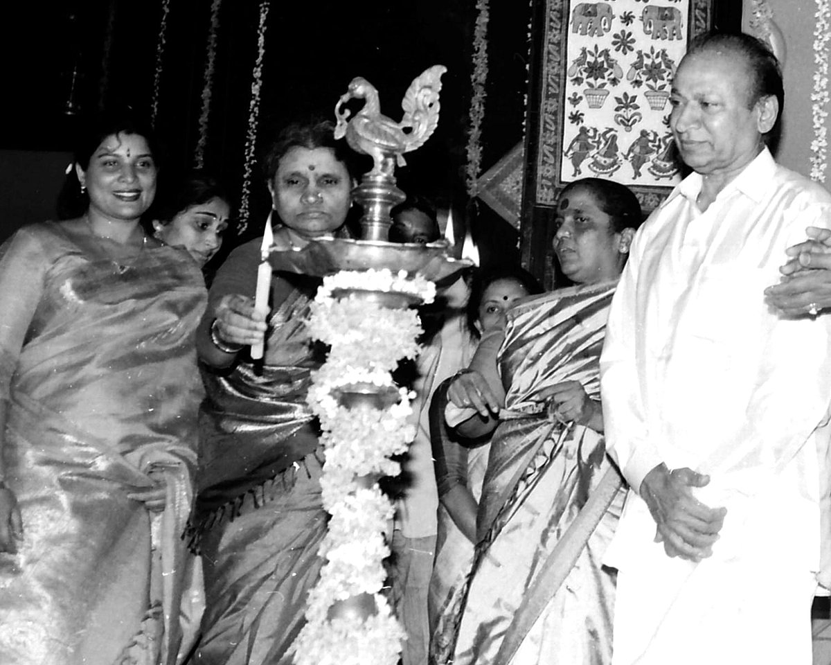 ಡಾ. ರಾಜ್‌ಕುಮಾರ್ ಕುಟುಂಬದ ಜೊತೆ ಚನ್ನಮ್ಮ.. ಅಪರೂಪದ ಚಿತ್ರಗಳು