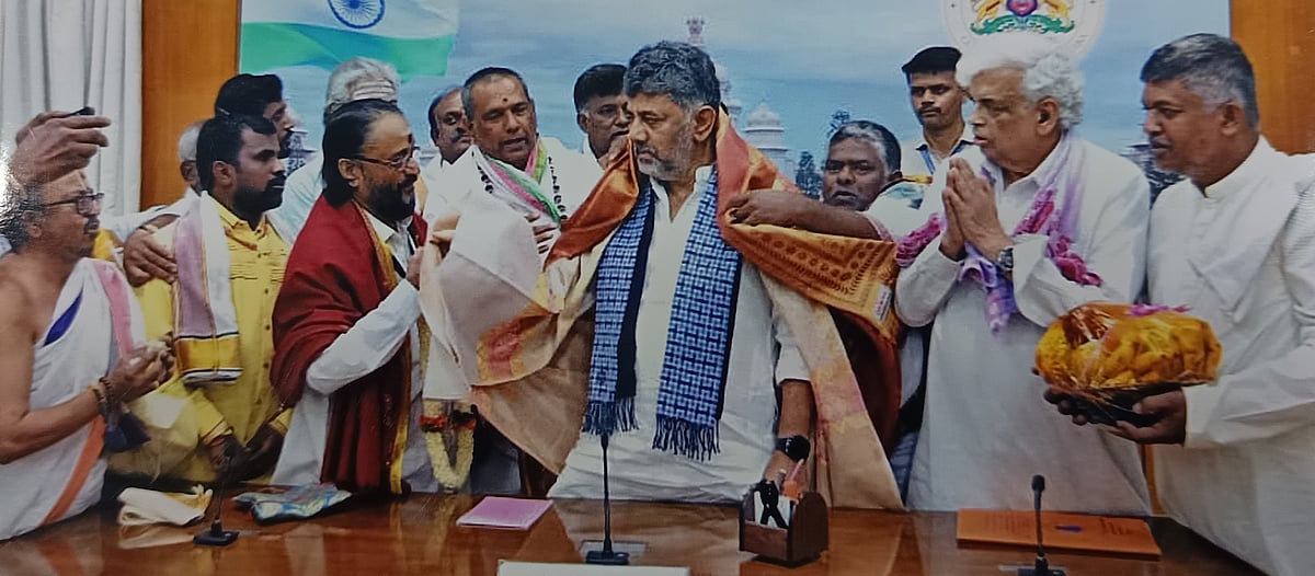 ಪೂಜಾ ಸಾಮಗ್ರಿಗಾಗಿ ತಿಂಗಳಿಗೆ ₹5,000 ನೀಡಲು ಅರ್ಚಕರ ಮನವಿ