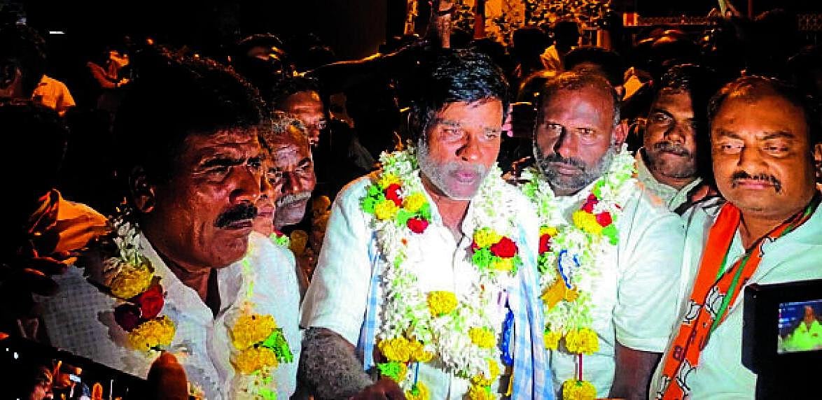 ಎಚ್.ಡಿ.ಕೋಟೆಯಲ್ಲಿ ಜೆಡಿಎಸ್-ಬಿಜೆಪಿ ಮೈತ್ರಿ ಅಭ್ಯರ್ಥಿಗಳ ಜಯಭೇರಿ