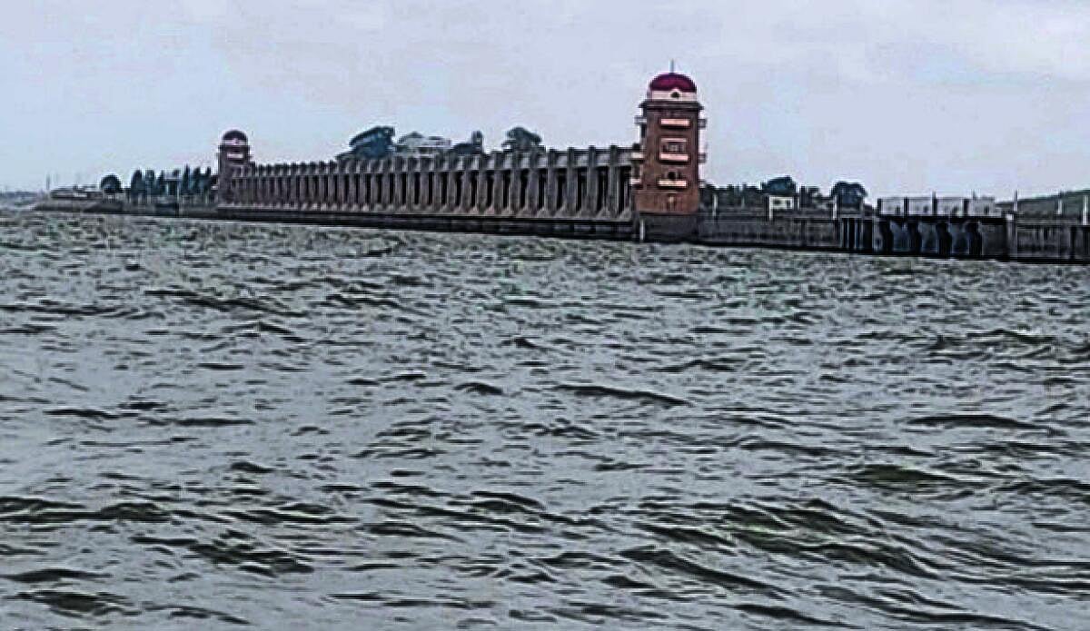 ಕೊಪ್ಪಳ: ಕ್ರೆಸ್ಟ್‌ಗೇಟ್‌ ಕಳಚಿ ಹೋಗಿದ್ದ ದುರಂತದ ನೆನಪು, ನೀರು ಬಂದ ಸಮಾಧಾನ