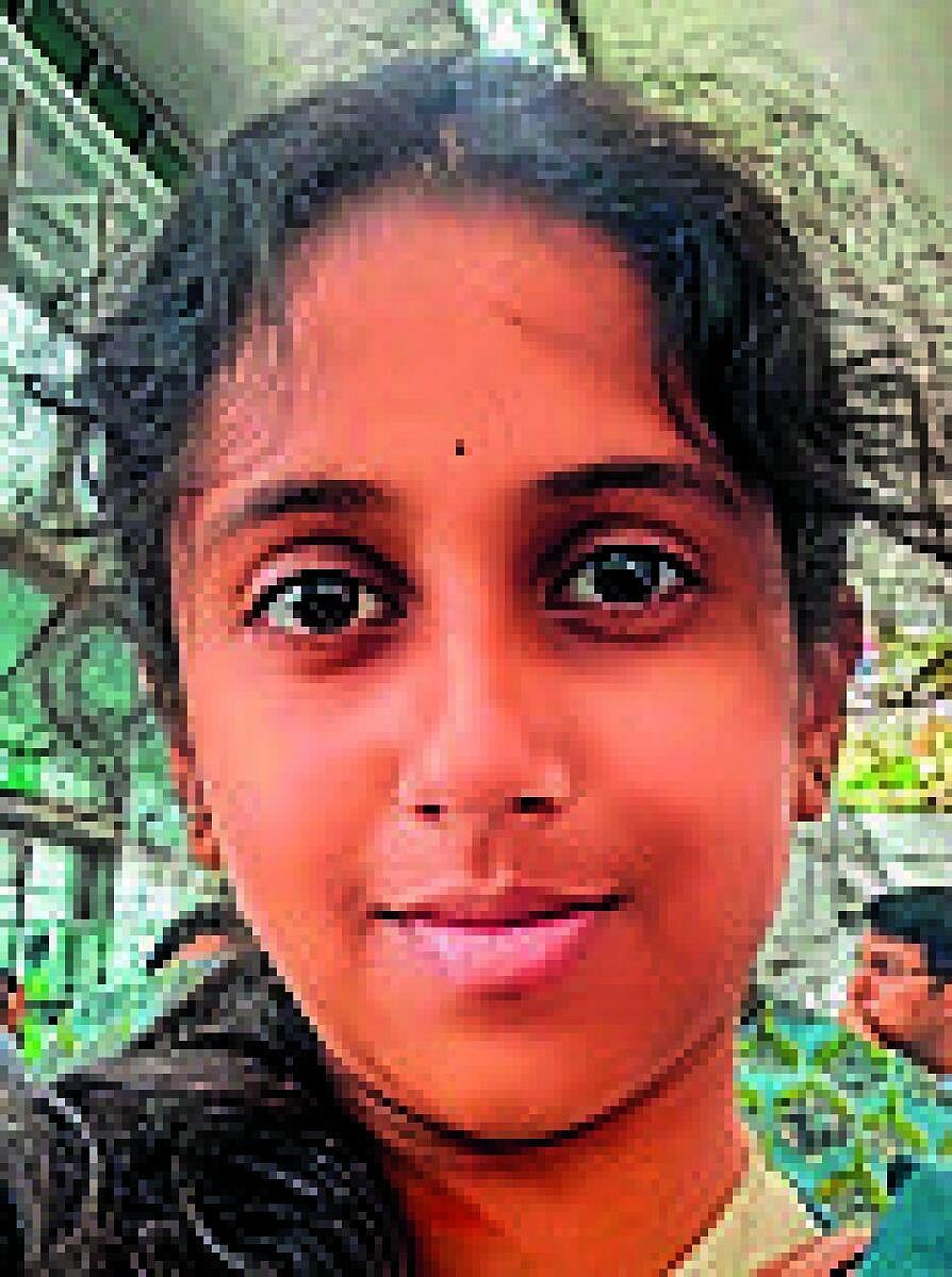ದೆಹಲಿ ರಾಷ್ಟ್ರಪತಿ ಭವನದಲ್ಲಿ ರಕ್ಷಾಬಂಧನ ಕಾರ್ಯಕ್ರಮಕ್ಕೆ ವಿದ್ಯಾರ್ಥಿನಿ ಆಯ್ಕೆ