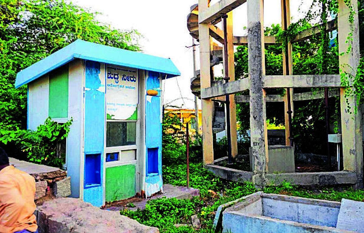 ಸಿರುಗುಪ್ಪ: 24 ಶುದ್ಧ ಕುಡಿಯುವ ನೀರಿನ ಘಟಕ ಸ್ಥಗಿತ