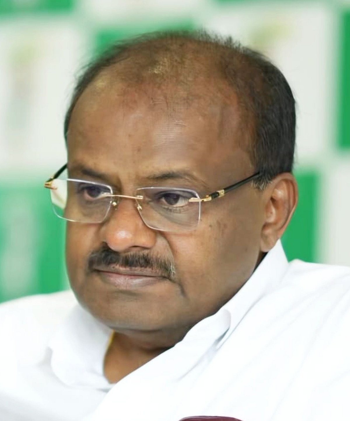 ರೆಸಾರ್ಟ್‌ನಲ್ಲಿ AEE ಪರೀಕ್ಷೆ; ಅಕ್ರಮದಲ್ಲಿ ಪ್ರಿಯಾಂಕ್‌ ಭಾಗಿ: ಕುಮಾರಸ್ವಾಮಿ