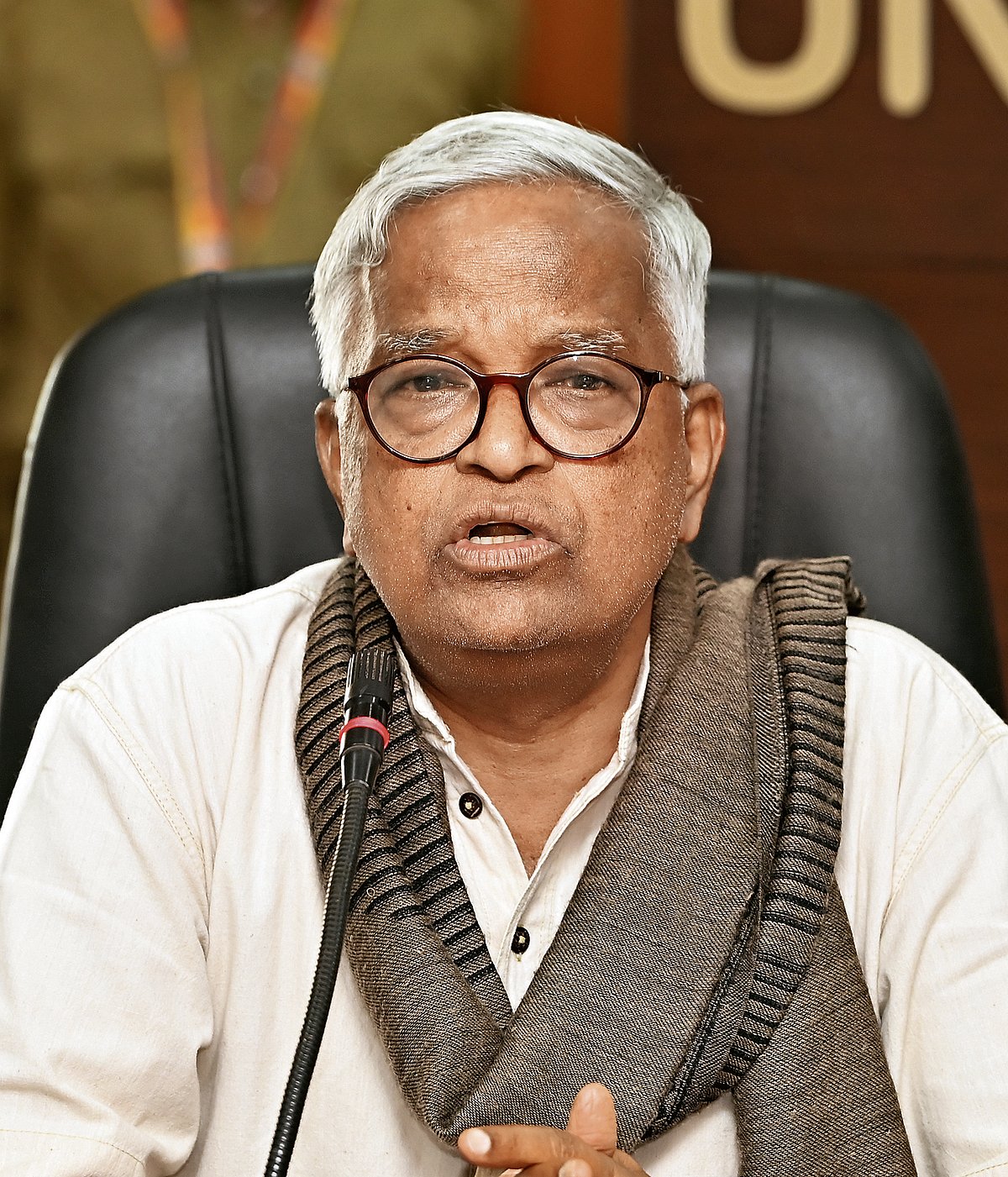 ಪರೀಕ್ಷೆಗಳ ಕರಡು ನಿಯಮಗಳಲ್ಲಿ ಕನ್ನಡಕ್ಕೆ ಅನ್ಯಾಯ; ಪರಿಷ್ಕರಣೆಗೆ ಬಿಳಿಮಲೆ ಆಗ್ರಹ