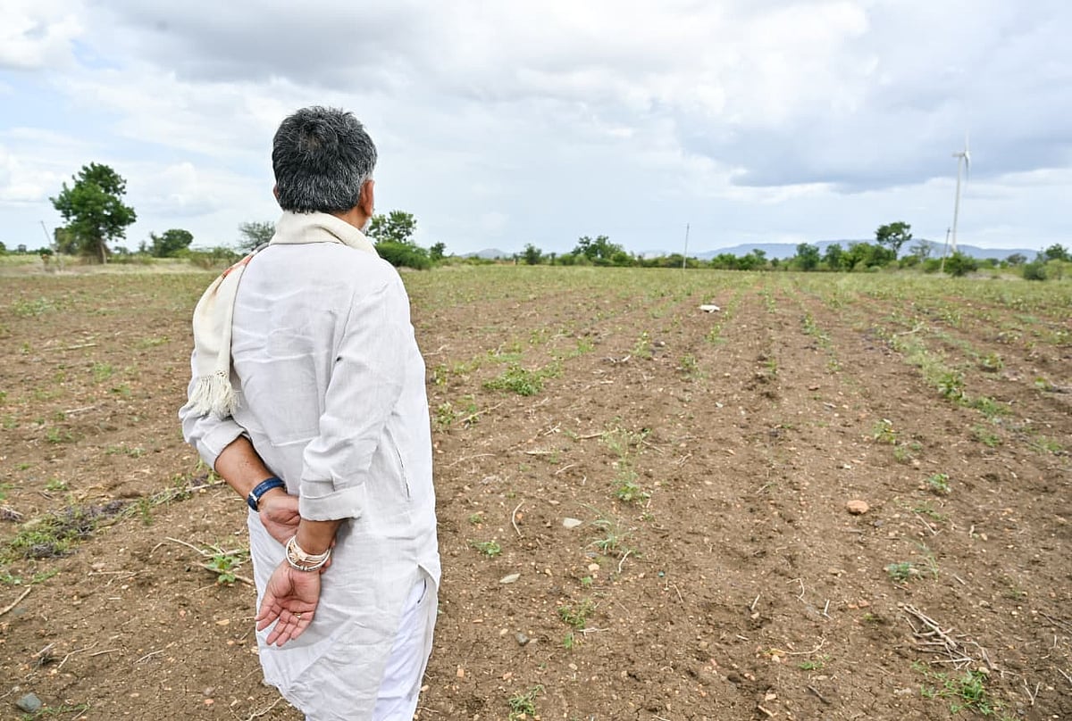 ಬರ ಅಧ್ಯಯನ ಪಟ್ಟಿಯಲ್ಲಿ ಚಿಕ್ಕಬಳ್ಳಾಪುರ ಇಲ್ಲ: ಆಕ್ರೋಶ