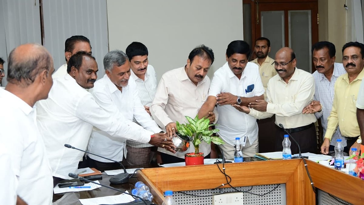 ಬೆಳೆ ರಕ್ಷಣೆಗ 2 ದಿನದಲ್ಲೇ ಕಟ್ಟು ನೀರು ಸಮಸ್ಯೆ ಇತ್ಯರ್ಥ: ಚಲುವರಾಯಸ್ವಾಮಿ