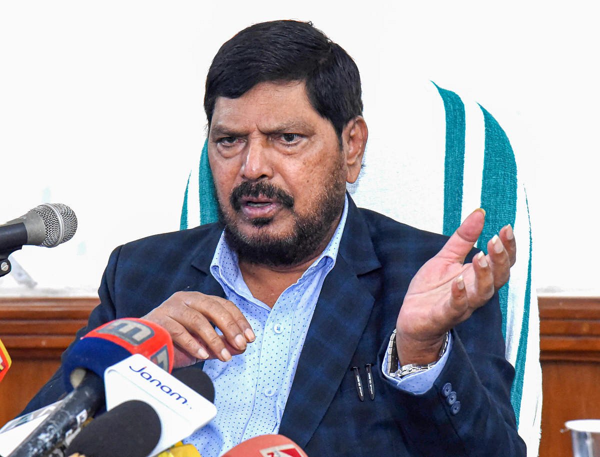 ಮುಂದಿನ ಲೋಕಸಭಾ ಚುನಾವಣೆಯಲ್ಲಿ ರಾಹುಲ್ ವಿಕೆಟ್ ಪಡೆಯುತ್ತೇನೆ: ರಾಮದಾಸ್ ಅಠವಳೆ