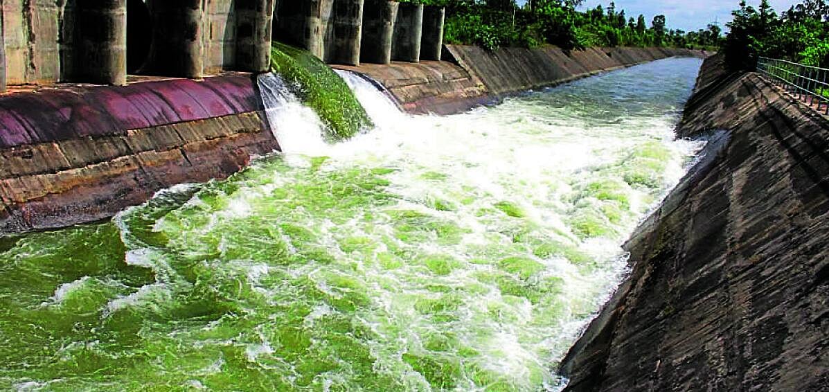 ಬಯಲುಸೀಮೆಯತ್ತ ಹರಿದ 'ಭದ್ರೆ': ದುರ್ಗದ ಜನರಲ್ಲಿ ಸಂಭ್ರಮ